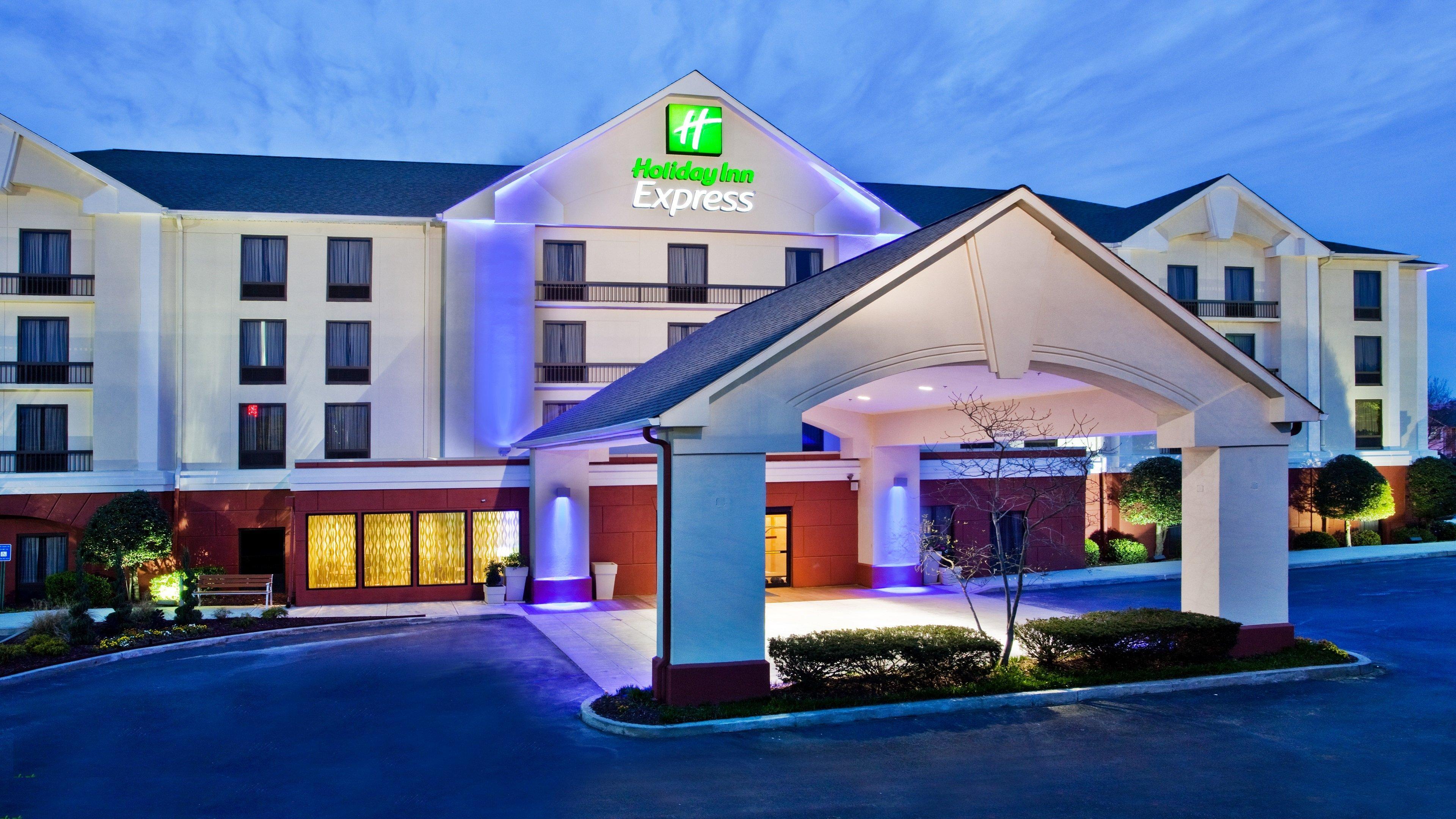Holiday Inn Express Atlanta West - Theme Park Area By Ihg Літіа Спринґс Екстер'єр фото