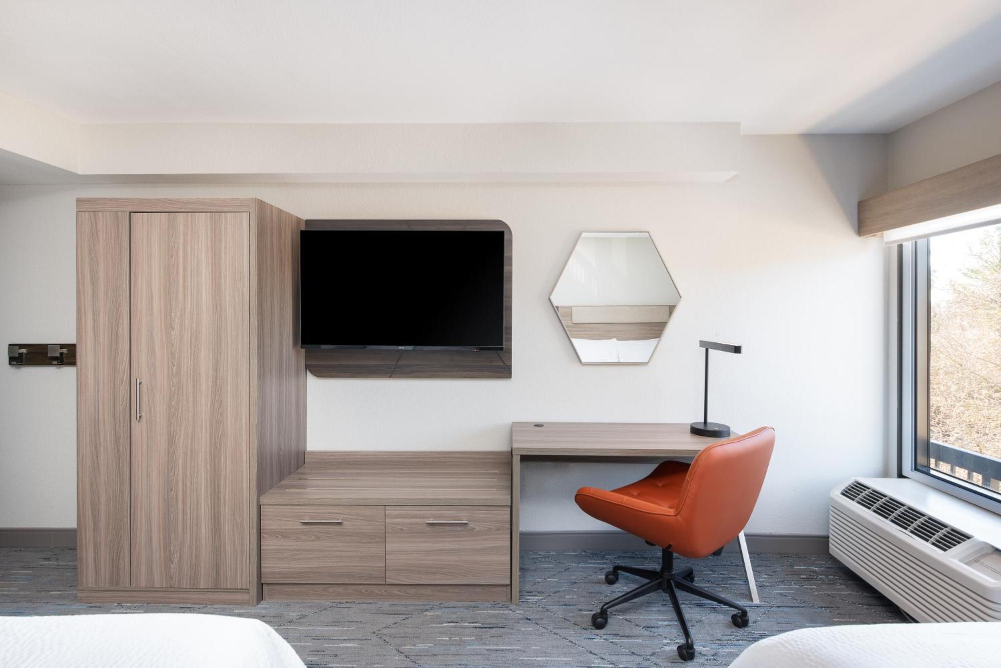 Holiday Inn Express Atlanta West - Theme Park Area By Ihg Літіа Спринґс Екстер'єр фото